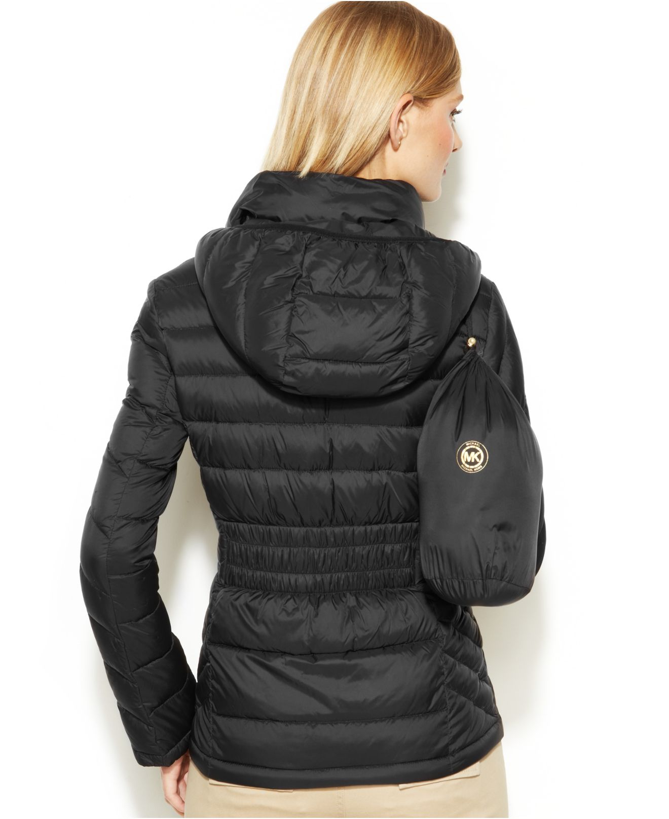 Michael Kors Michael Packable Chevron-Quilted Down Puffer Coat in Black -  Lyst
