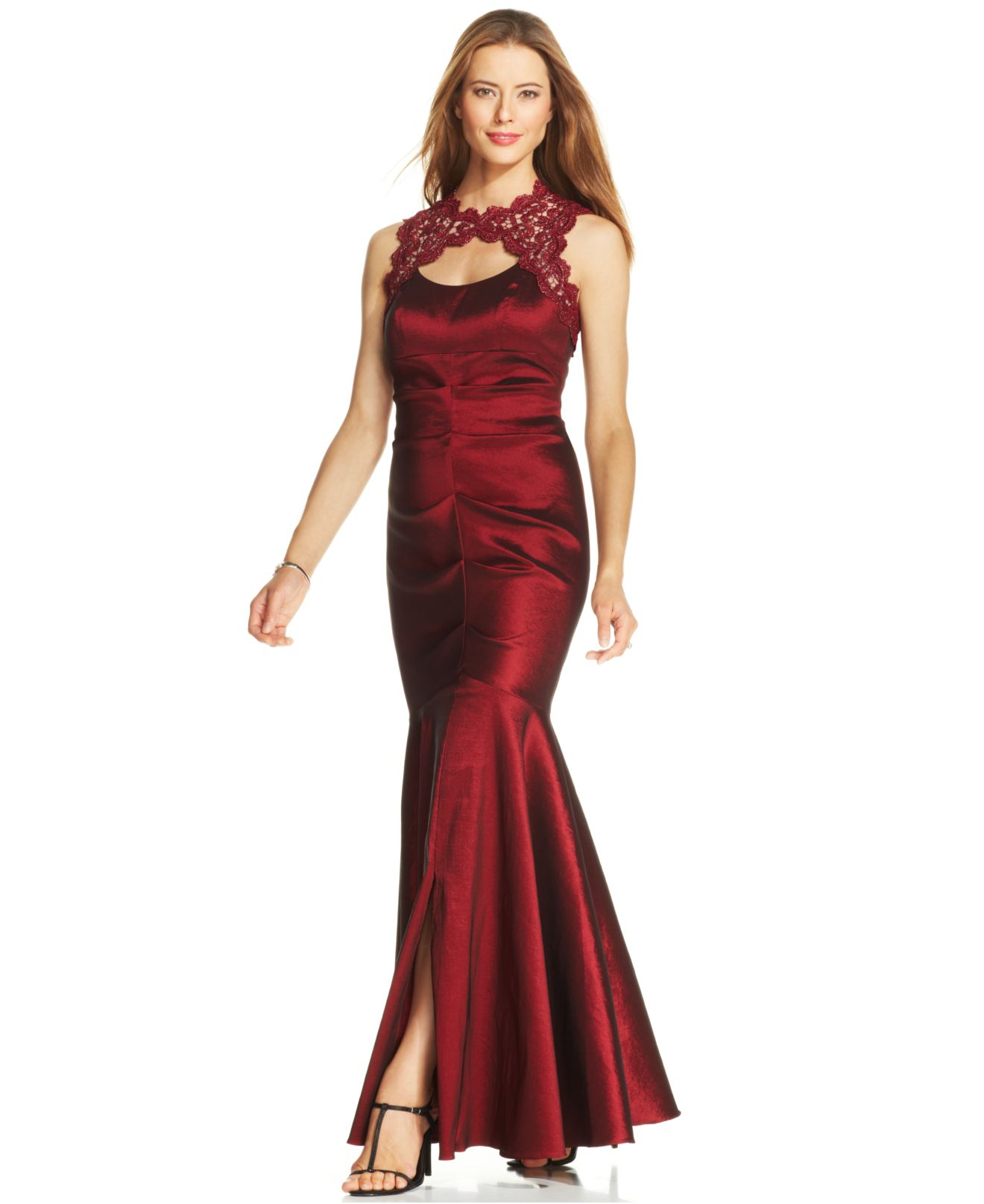Xscape Sleeveless Glitter Lace Mermaid Gown in Red | Lyst