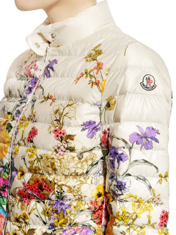 Moncler Alisia Floral Down Jacket in Purple | Lyst