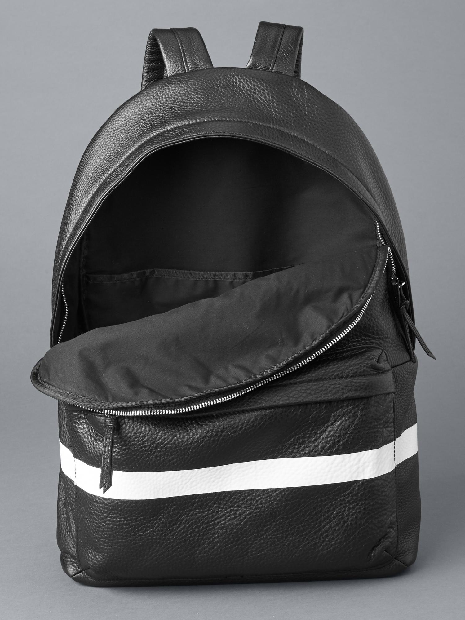 gap black backpack