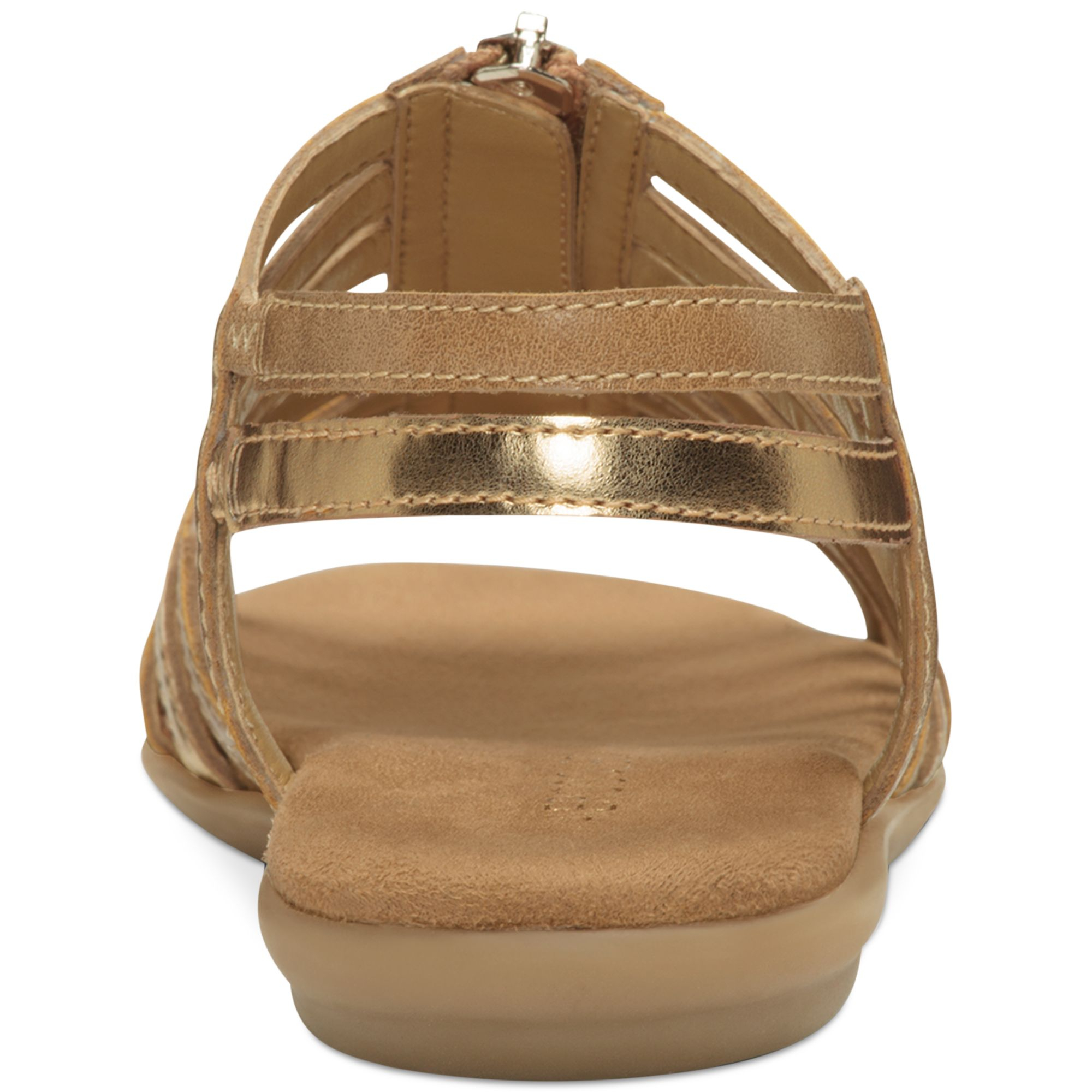 Aerosoles Chlothesline Flat Sandals in Tan/Gold (Brown) - Lyst