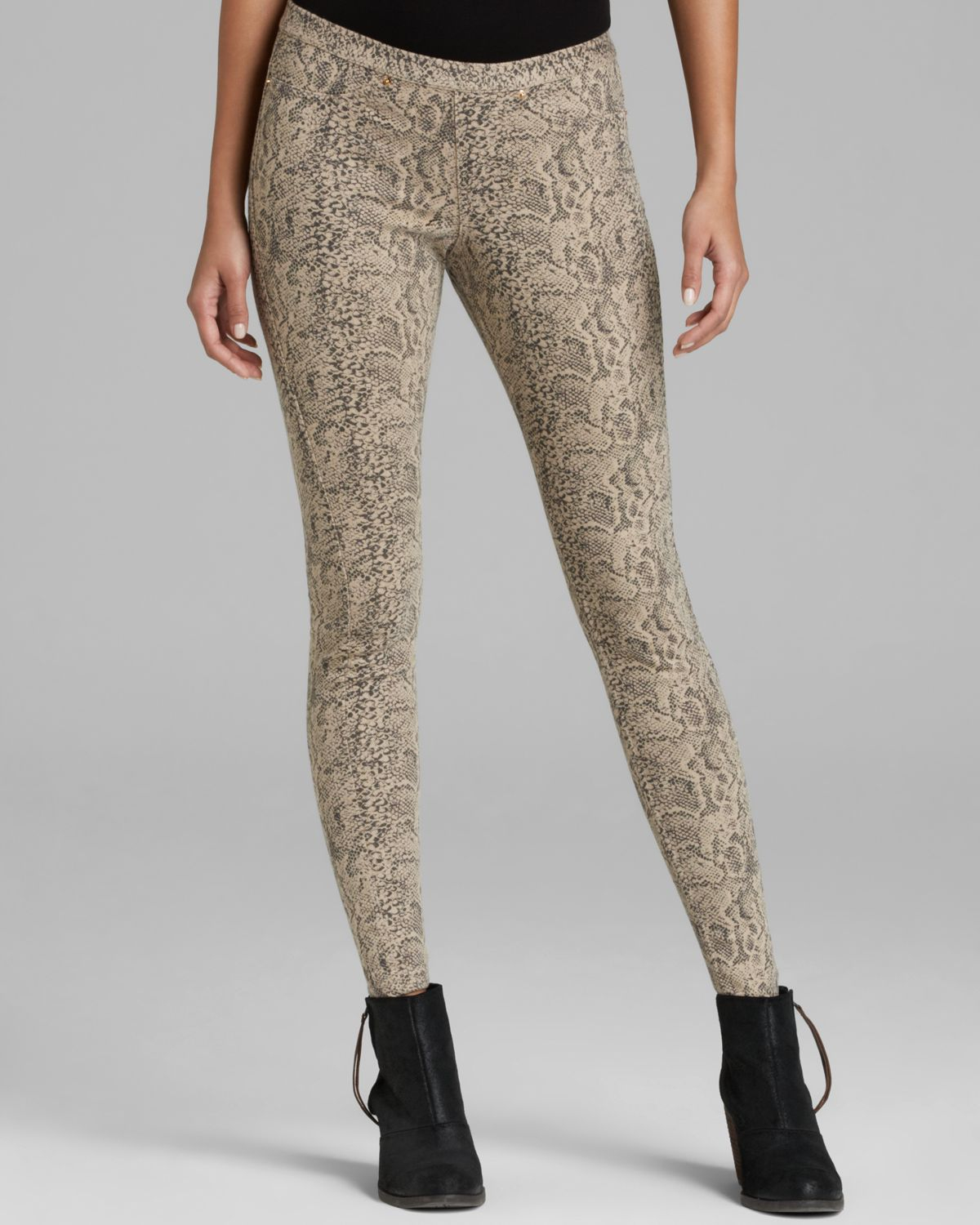 hue python print tights