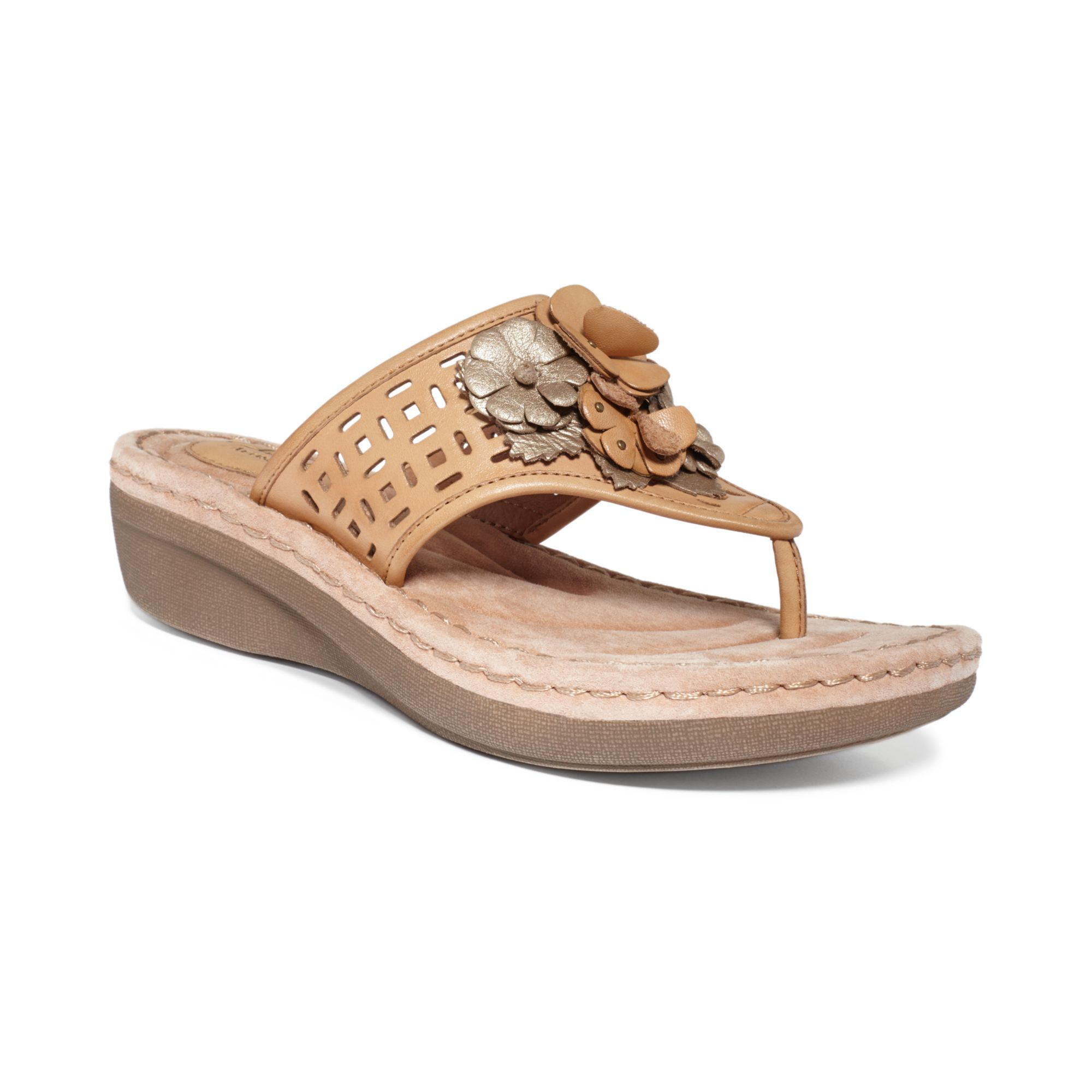 Clarks Womens Shoes Posey Zela Thong Sandals in Natural - Lyst