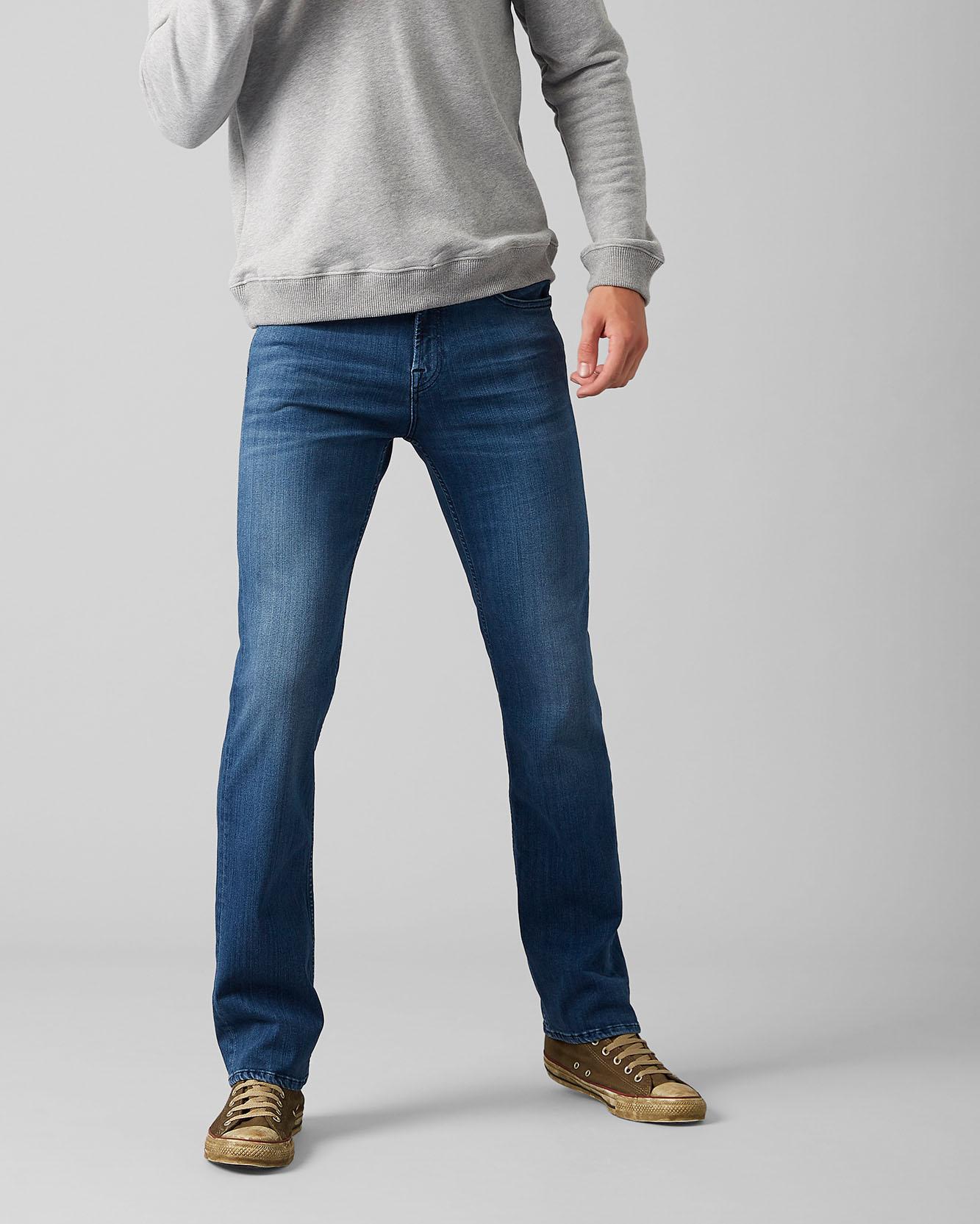 seven for all mankind standard
