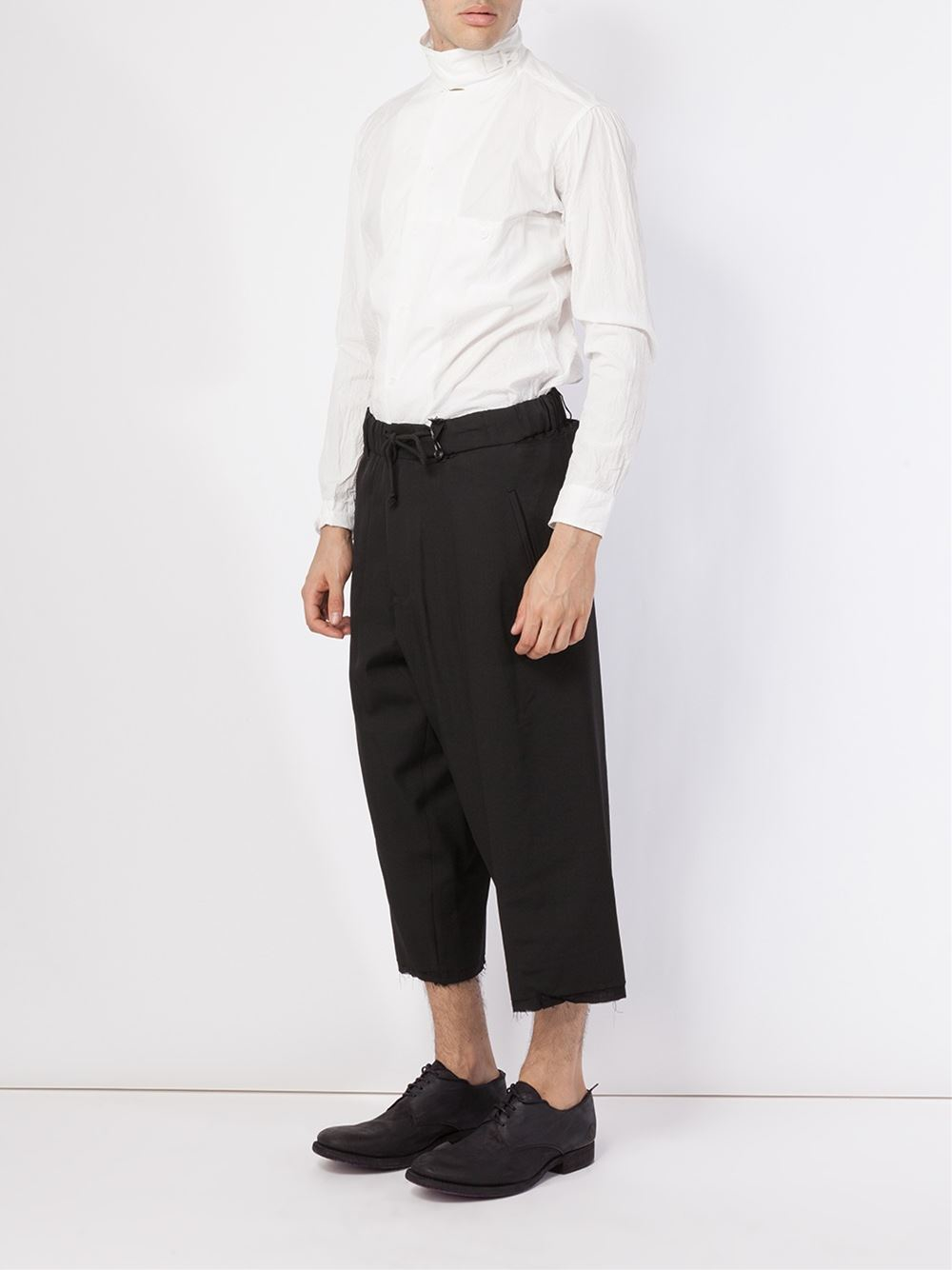 wide leg black cropped trousers