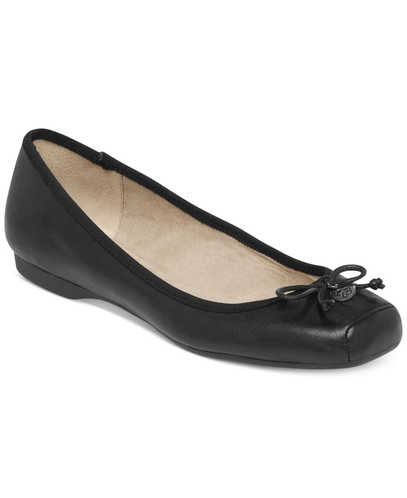 jessica simpson pointed toe flats