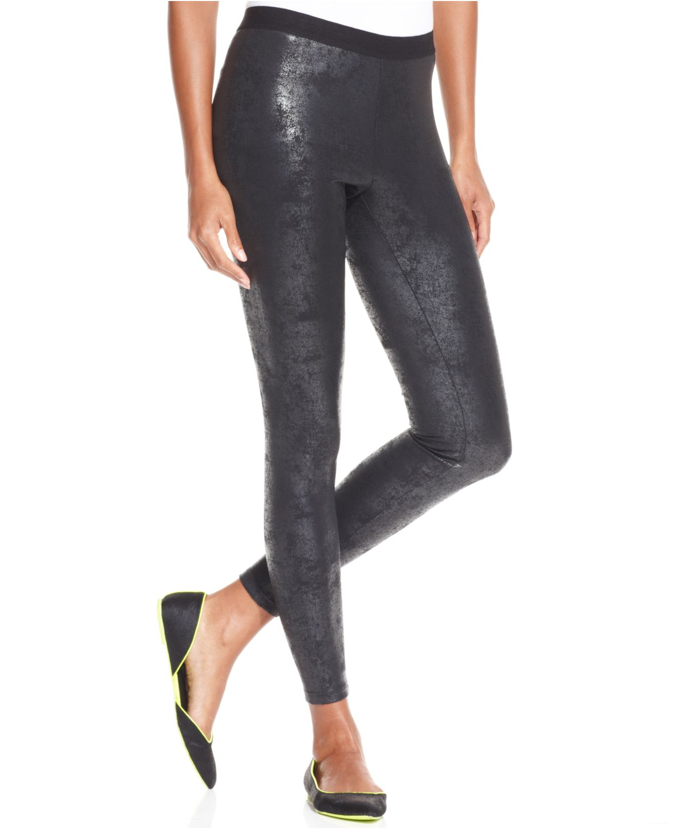 hue distressed leggings