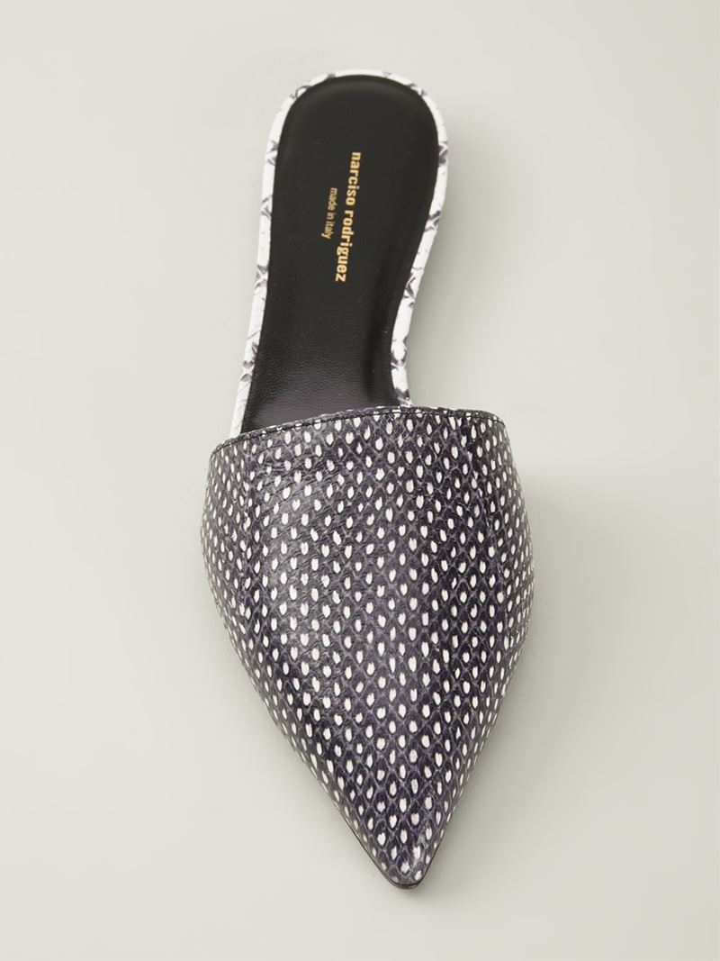 pointed toe mule flats