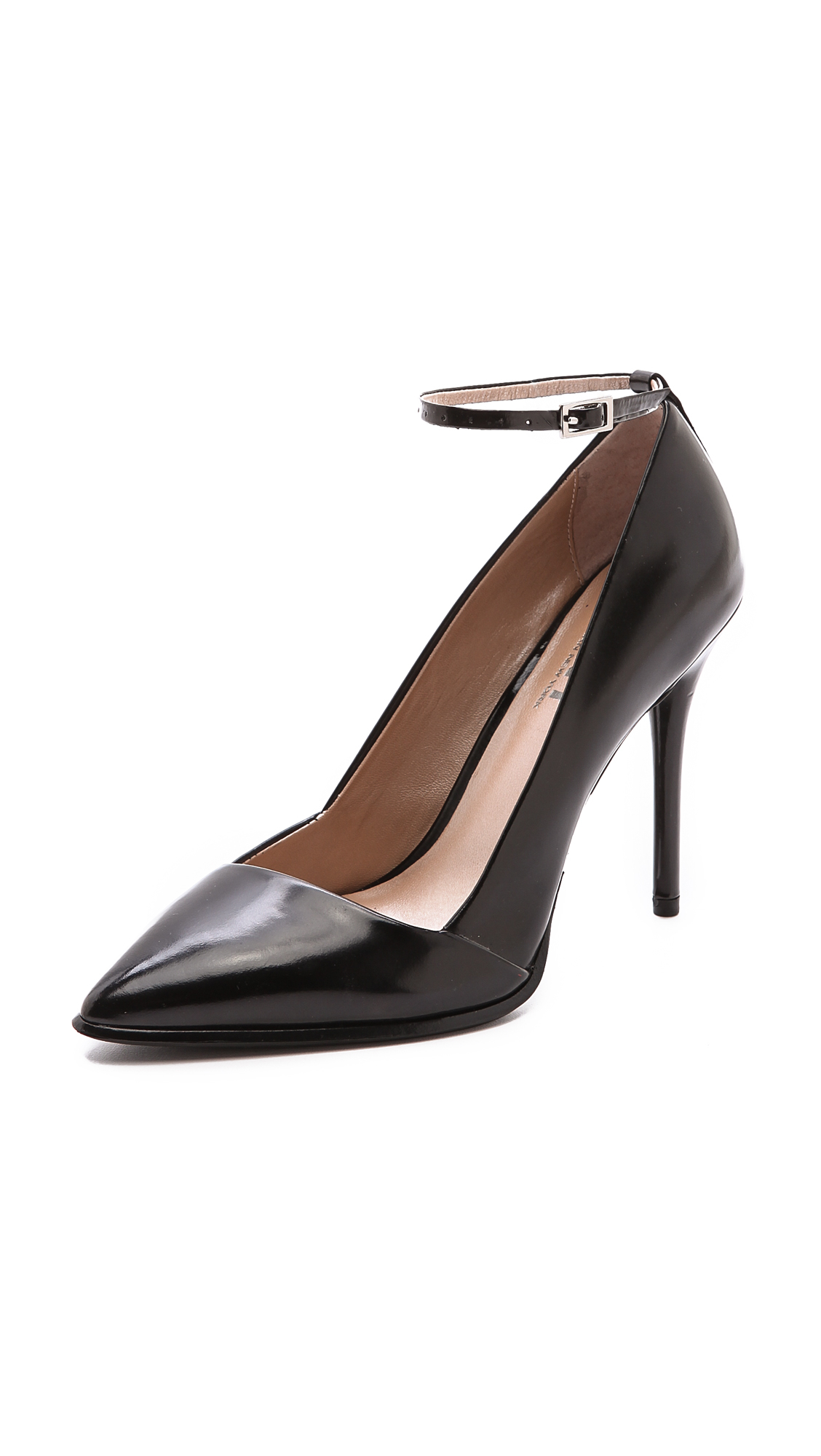 dkny sila pumps