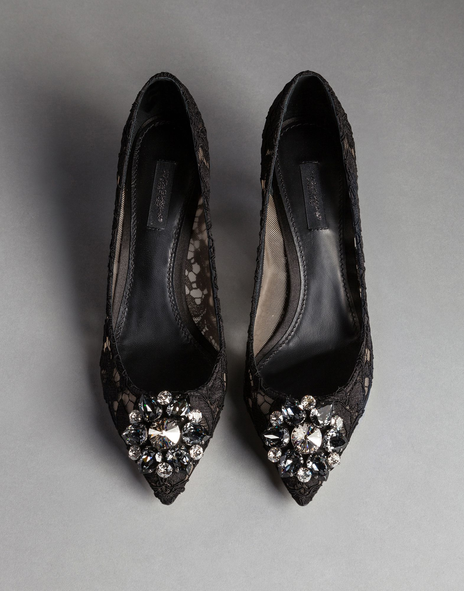 dolce and gabbana bellucci pumps