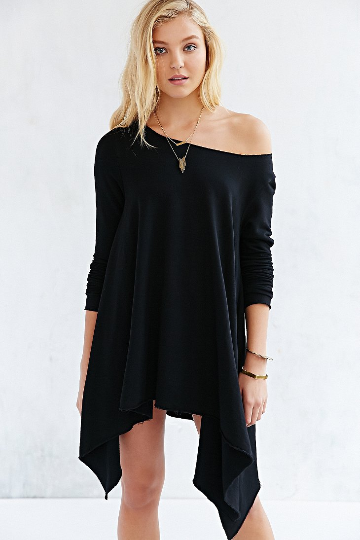 Project Social T Off-the-shoulder Tunic Top in Black - Lyst