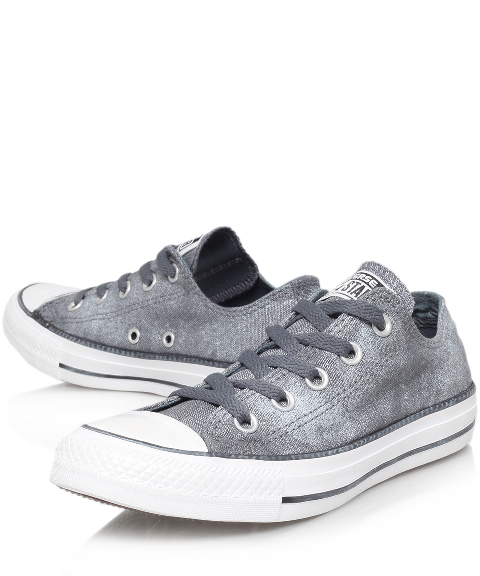gray sparkly converse