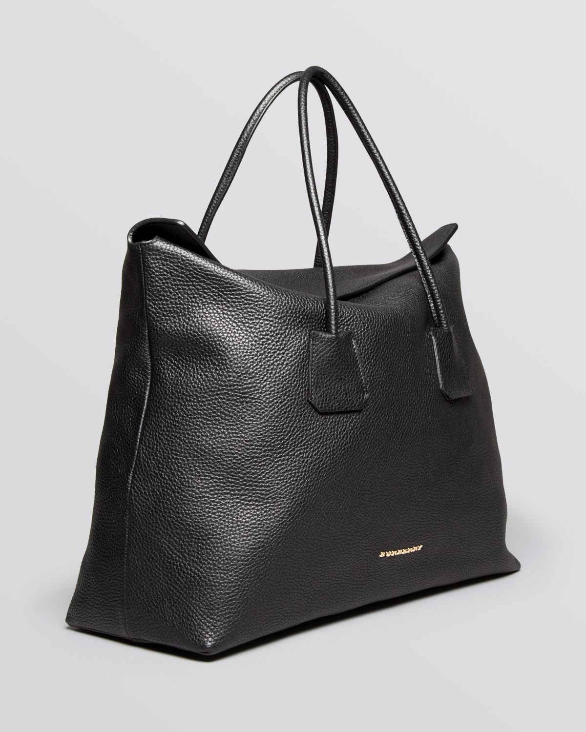 Burberry Tote London Grainy Leather Large Baynard in Black - Lyst