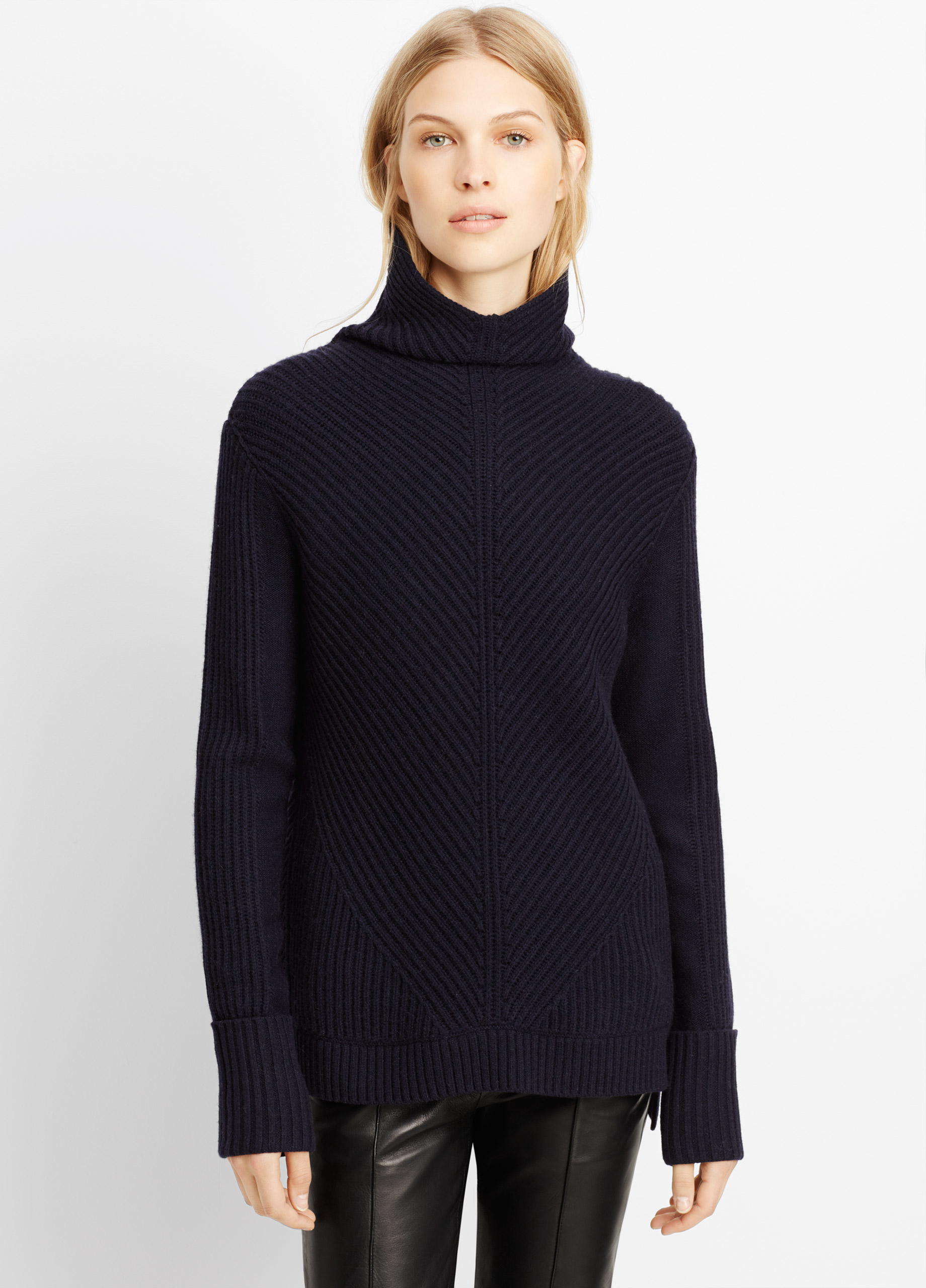 Vince | Blue Wool Cashmere Directional Rib Turtleneck Sweater | Lyst