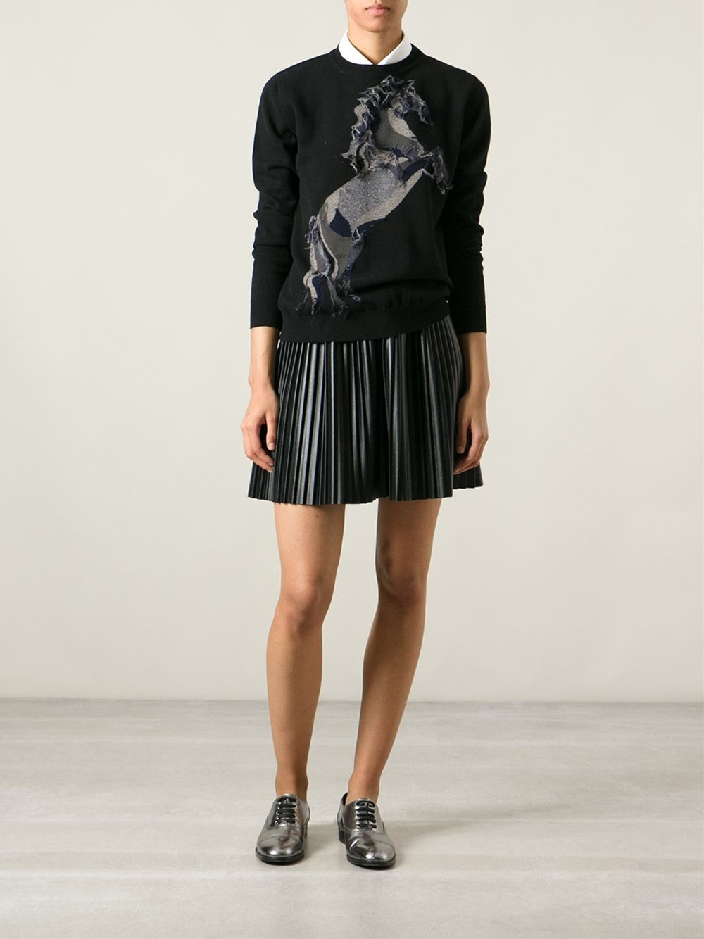 sweatshirt with bell sleeves