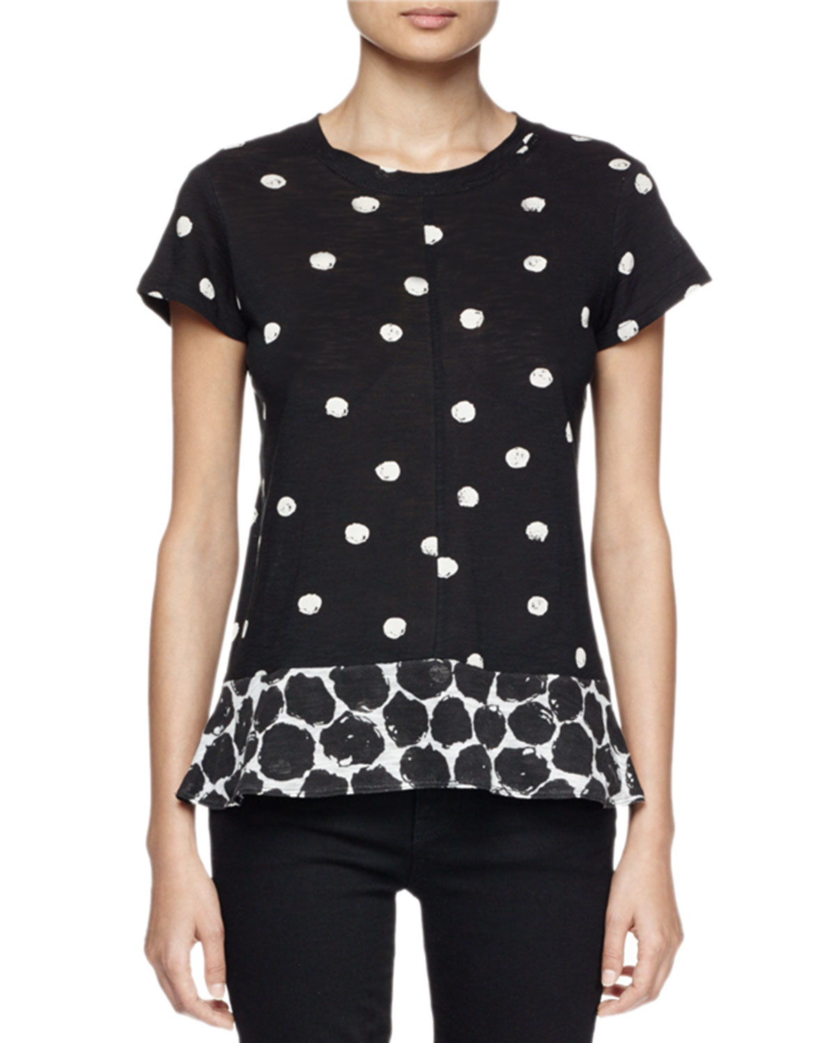 Printed Short Sleeve Sharkbite Hem T Shirt