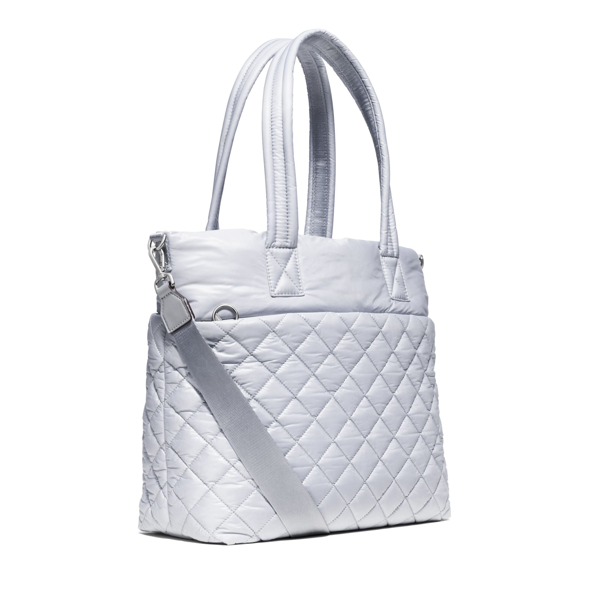 Michael Kors Roberts Large Quilted-nylon Gym Tote in White | Lyst