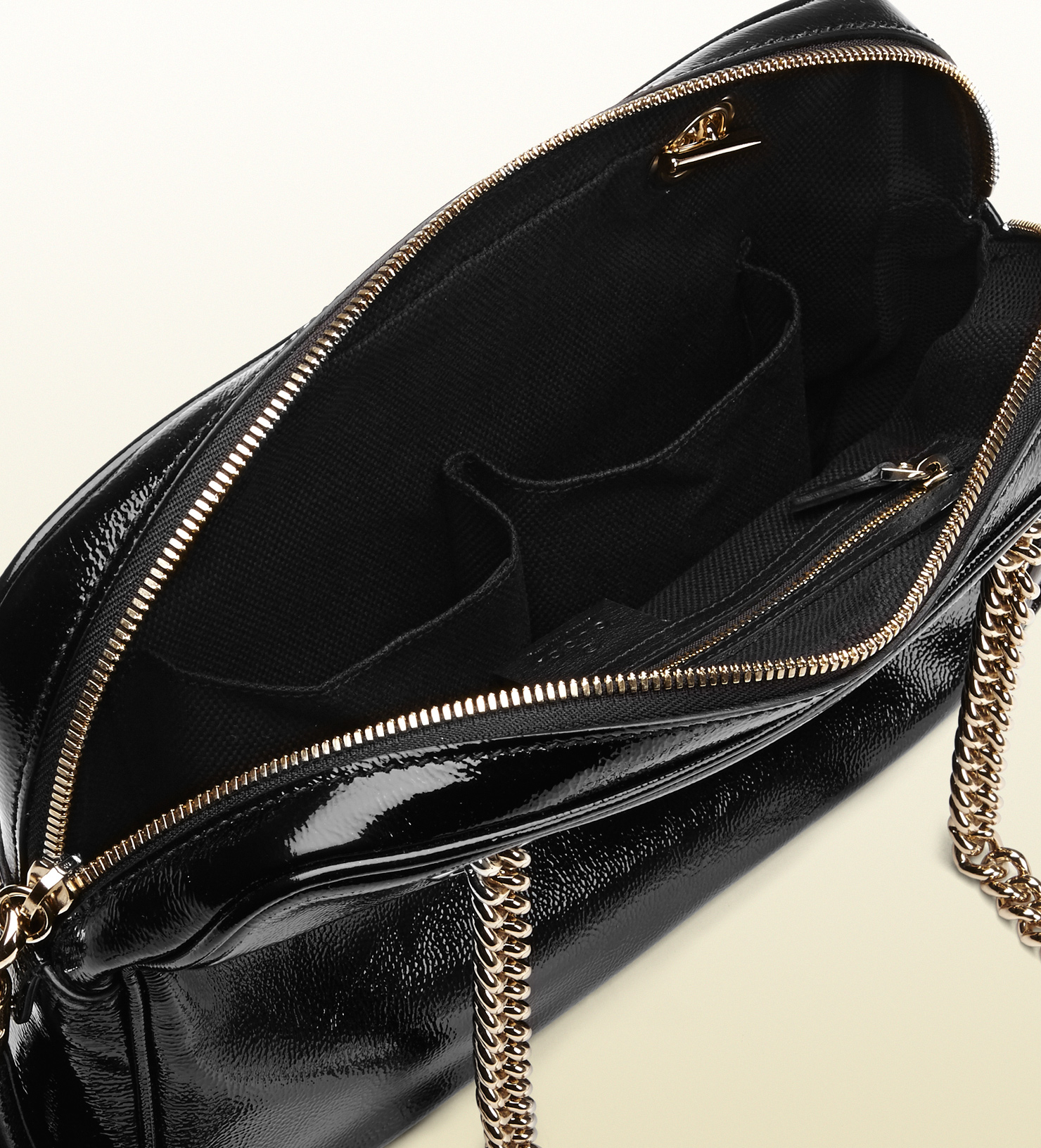 Gucci Soho Soft Patent Leather Chain Shoulder Bag in Black - Lyst