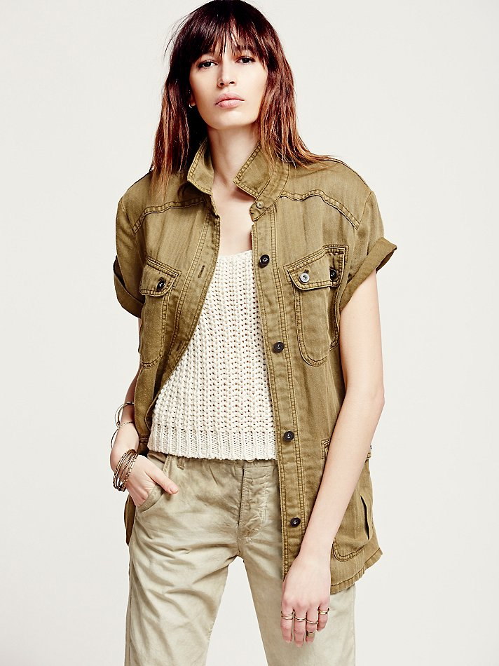 Free People Womens Short Sleeve Rugged Shirt Jacket in Tobacco (Natural