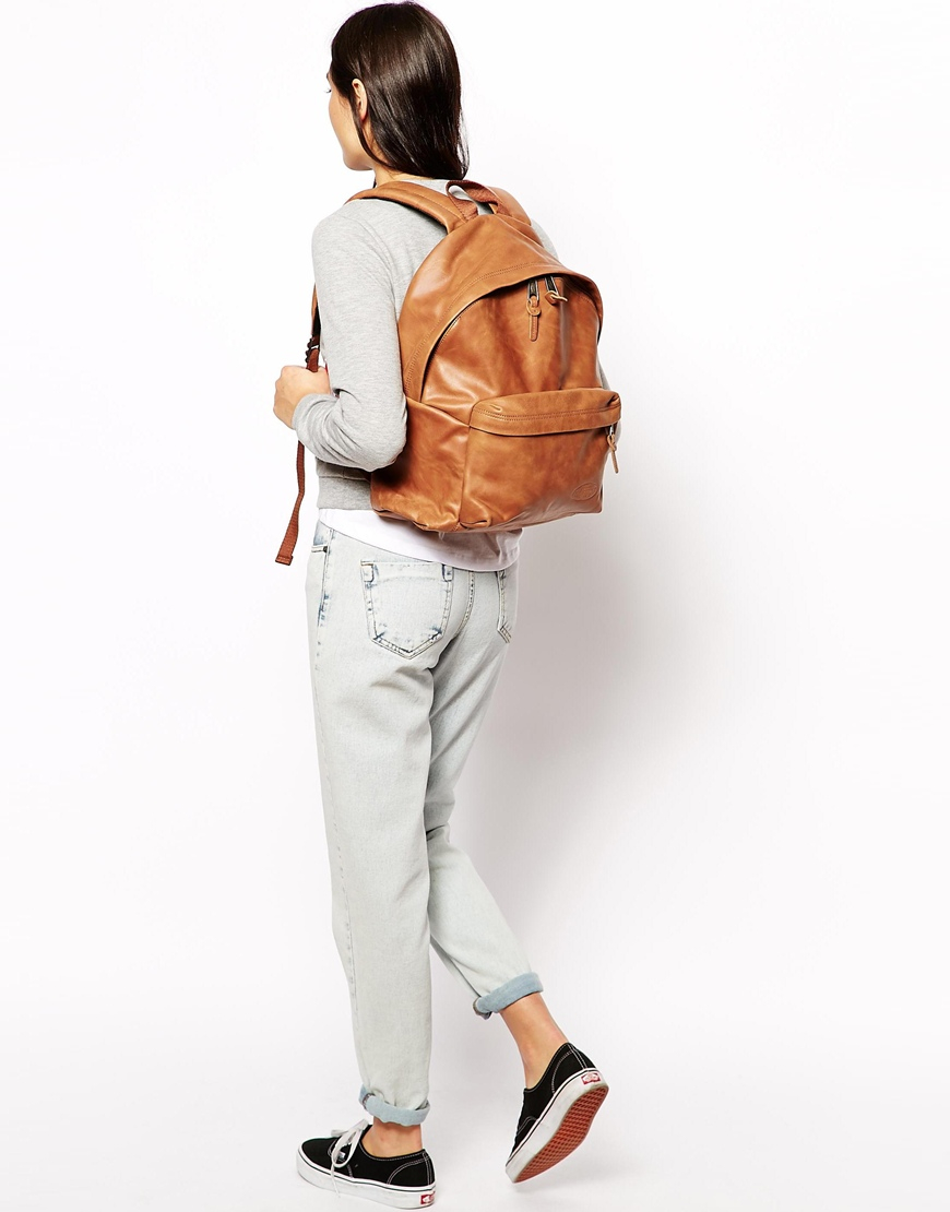 Eastpak Padded Pak'r In Tan Leather in Brown Lyst
