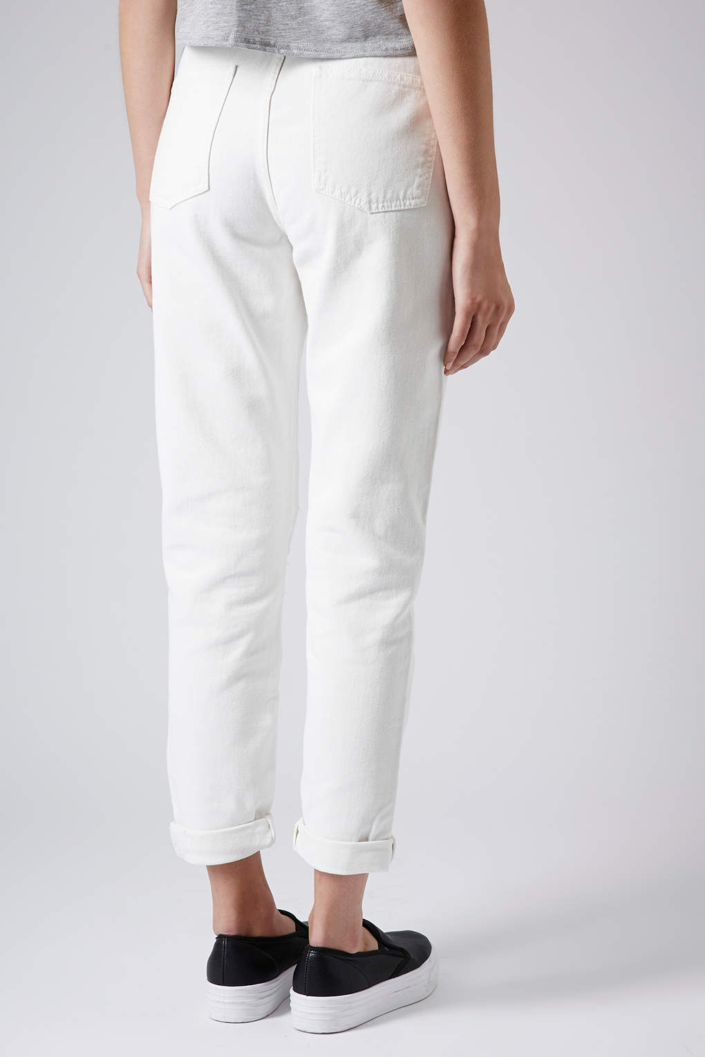 topshop mom jeans white