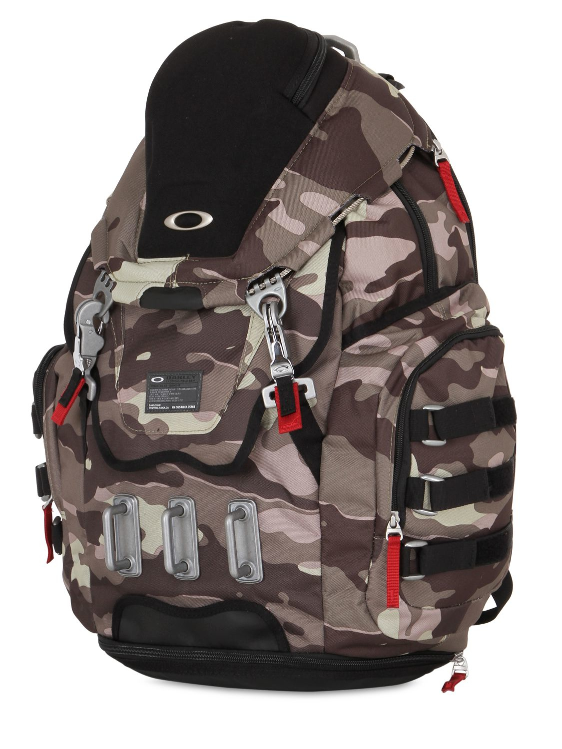 oakley camo backpack