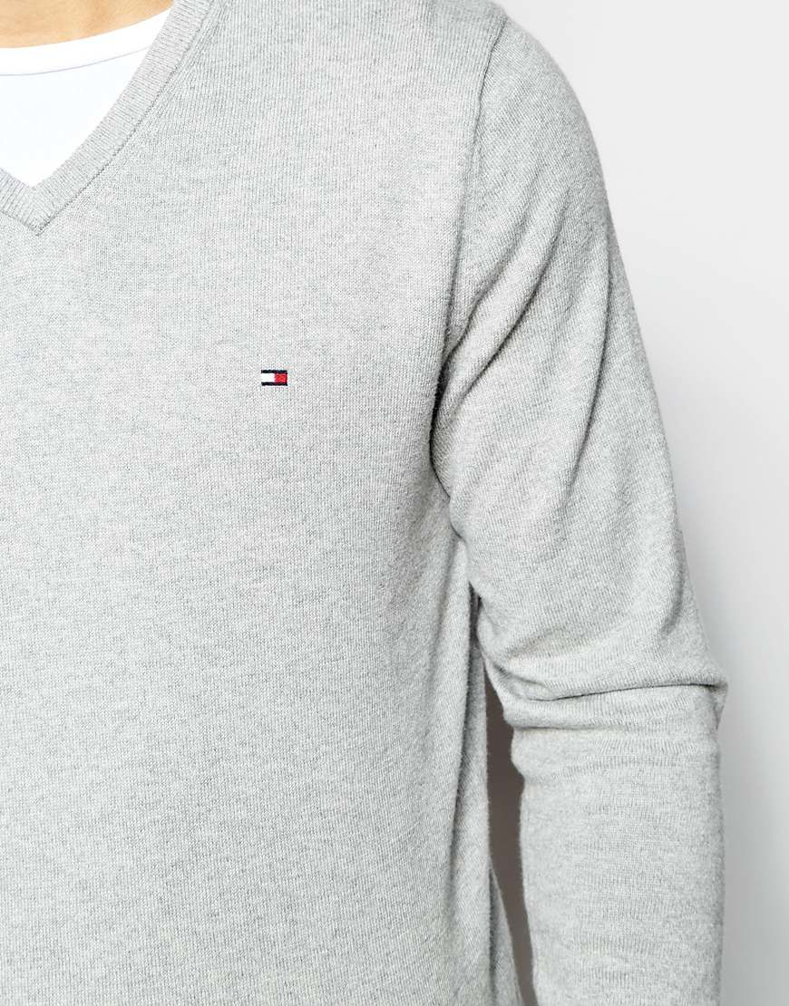 tommy hilfiger sweater gray