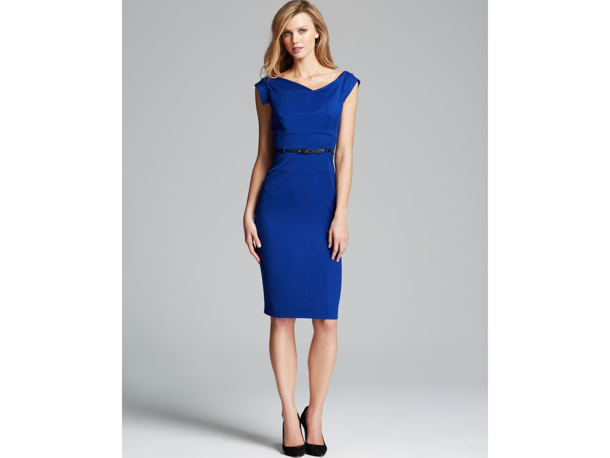 black halo jackie o belted dress