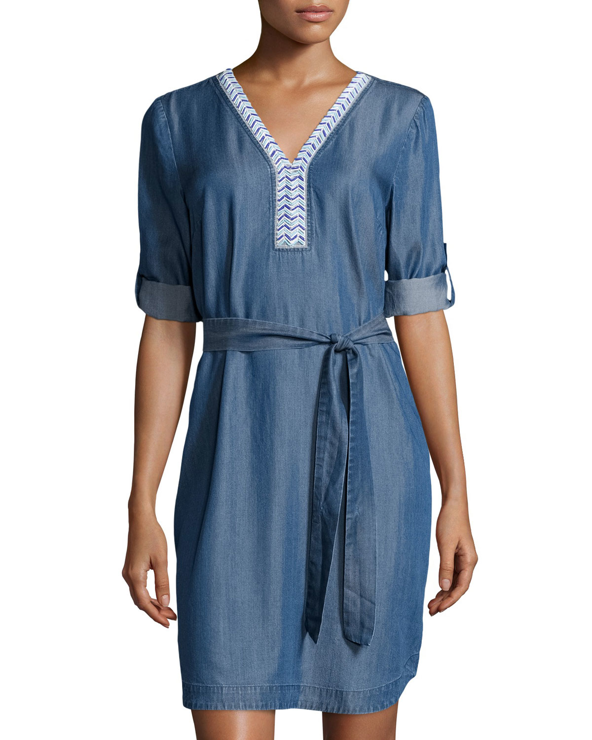 Lyst - Neiman Marcus Embroidered Denim Shirtdress in Blue