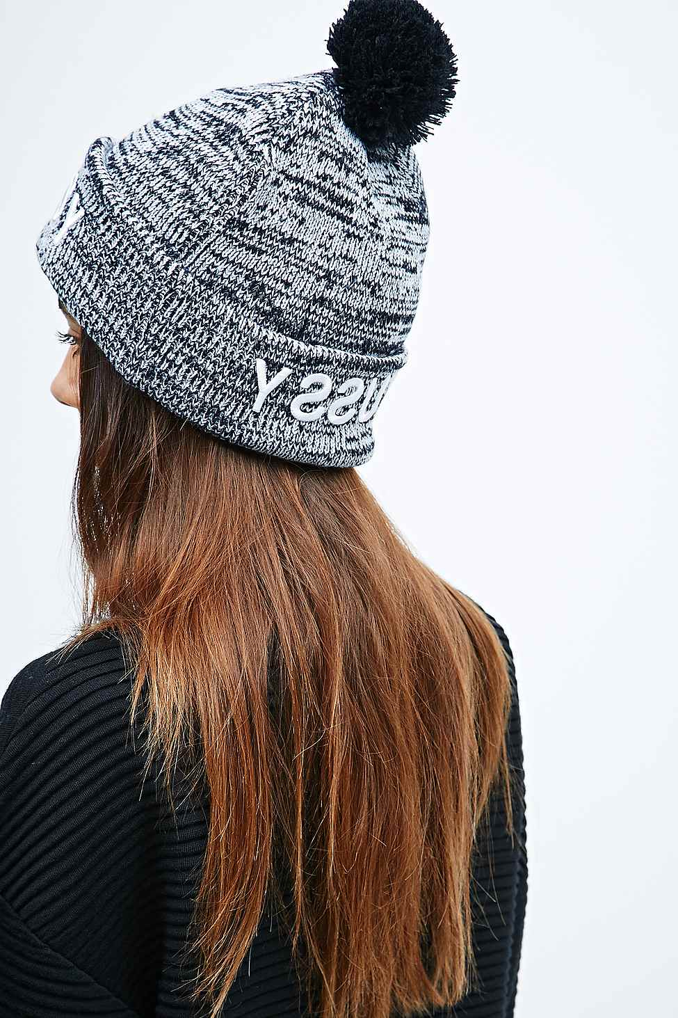 stussy pom beanie
