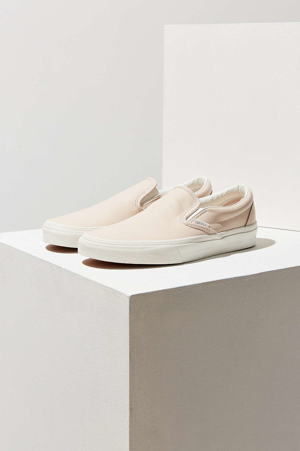Vans Leather Classic Slip-on Sneaker in Cream (Natural) | Lyst
