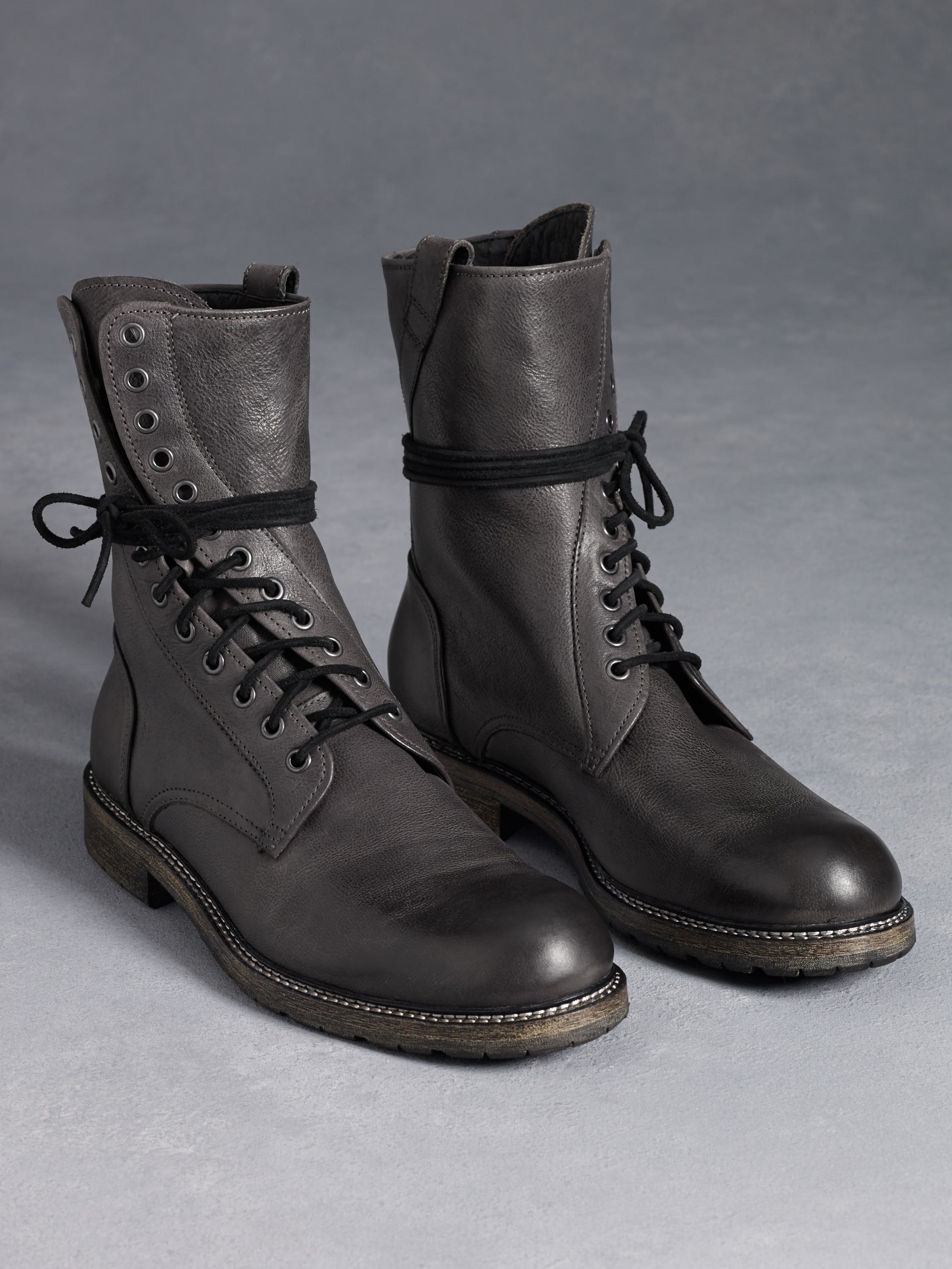 stuart weitzman strummer boot