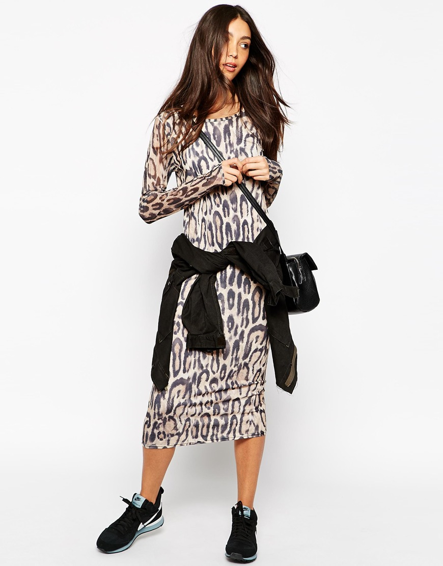 white bodycon dress long sleeve animal print
