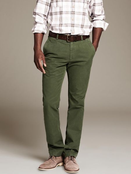 Banana Republic Aiden Slim-Fit Chino in Green for Men | Lyst