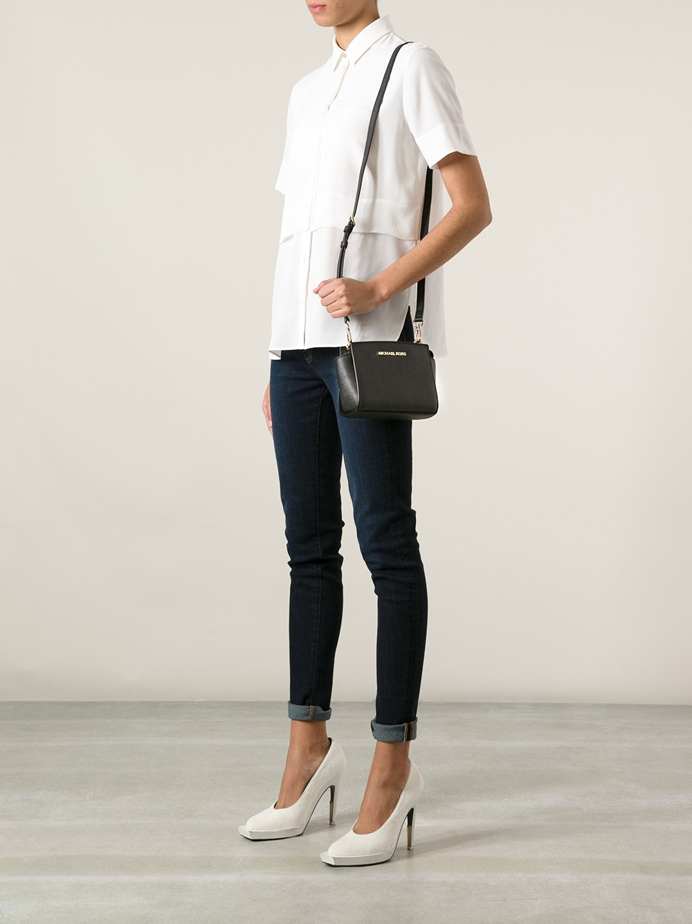 michael kors mini selma crossbody handbags online uae Marwood