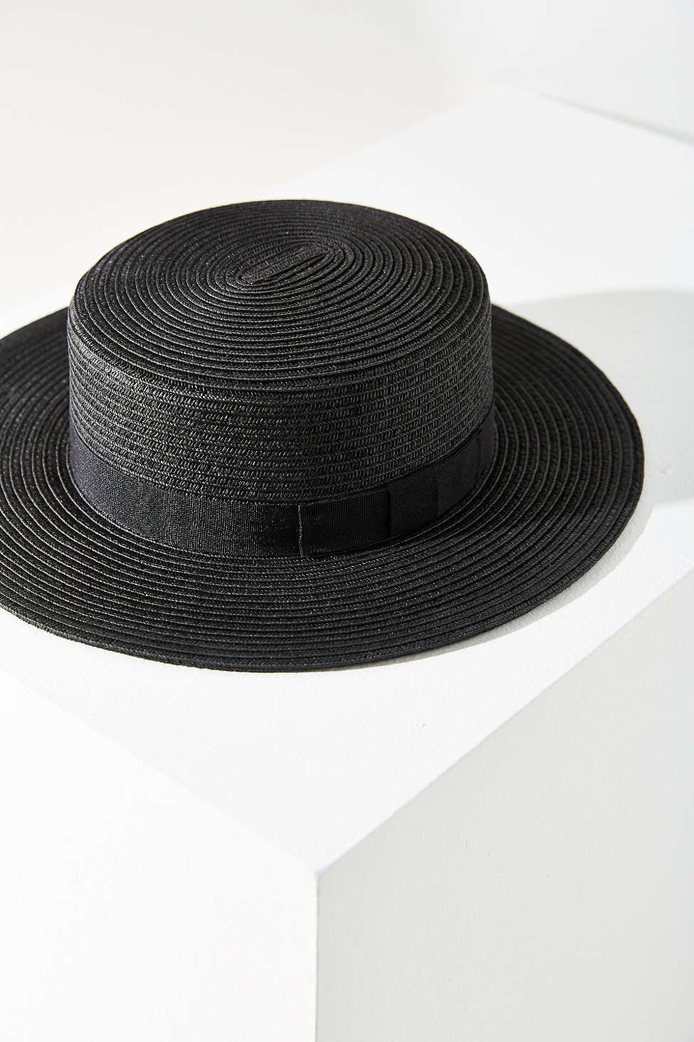 Black Straw Hat – The Urban Hippie