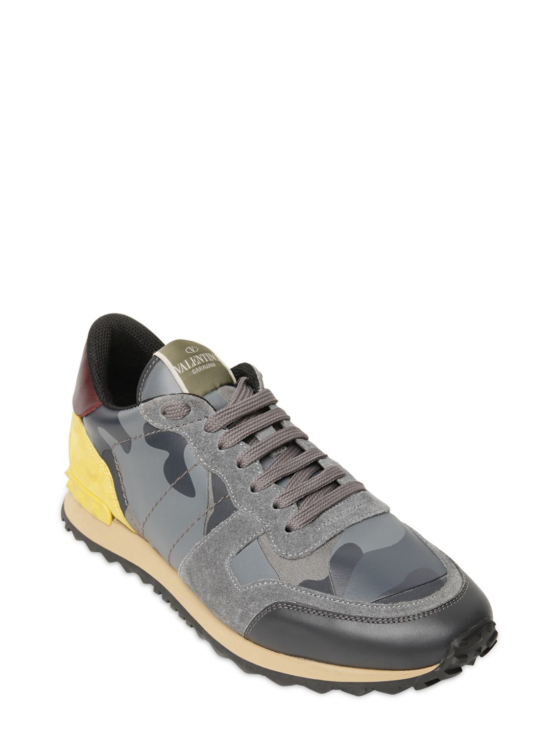 valentinos mens trainers