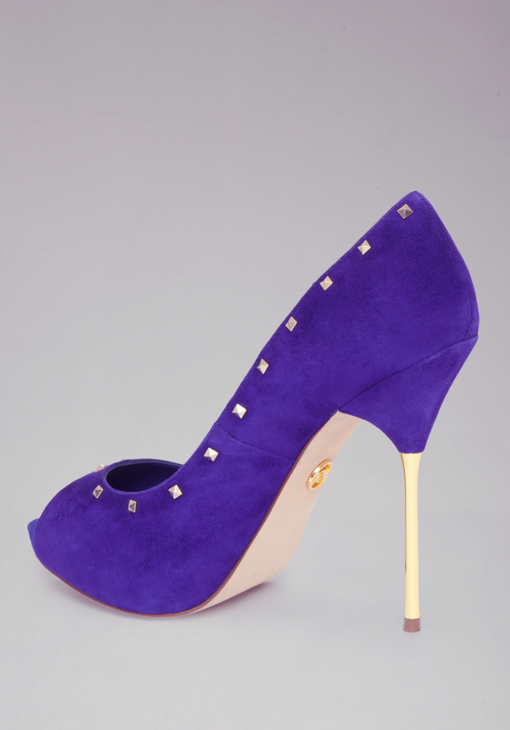 metal heel pumps