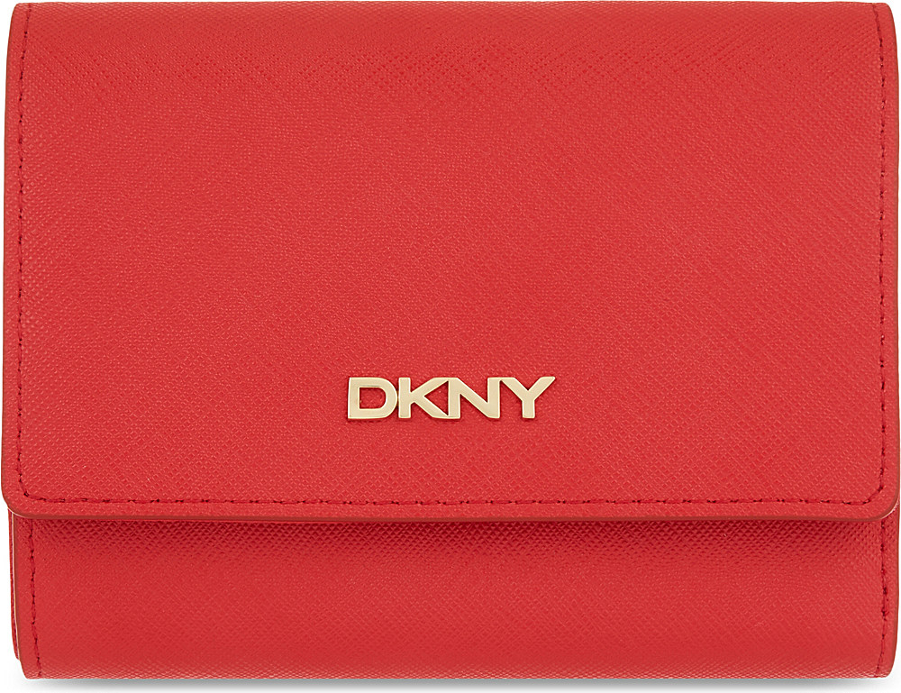 Handbag T-shirt Wallet Leather, dkny women's wallets, women Accessories,  backpack, indian Nude Women png | PNGWing