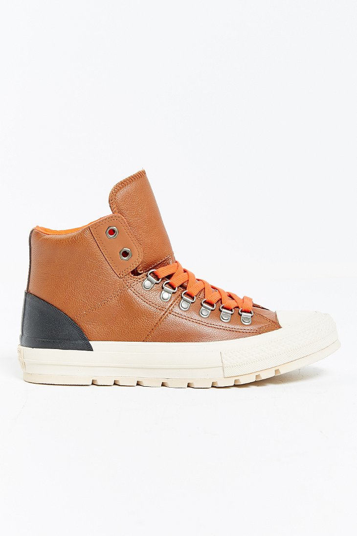 converse sneakerboot