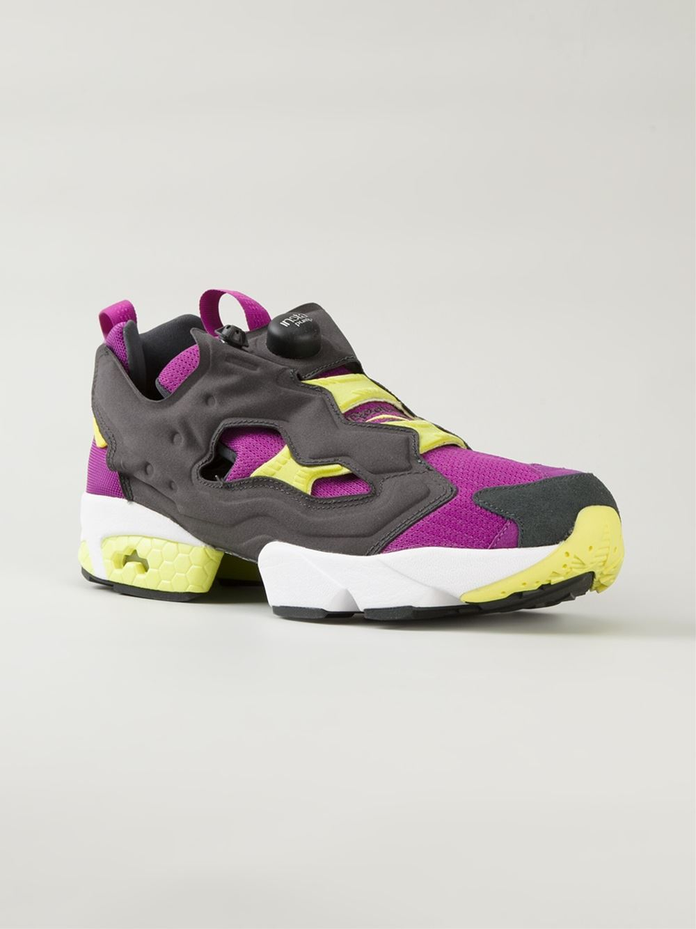 reebok pump pink