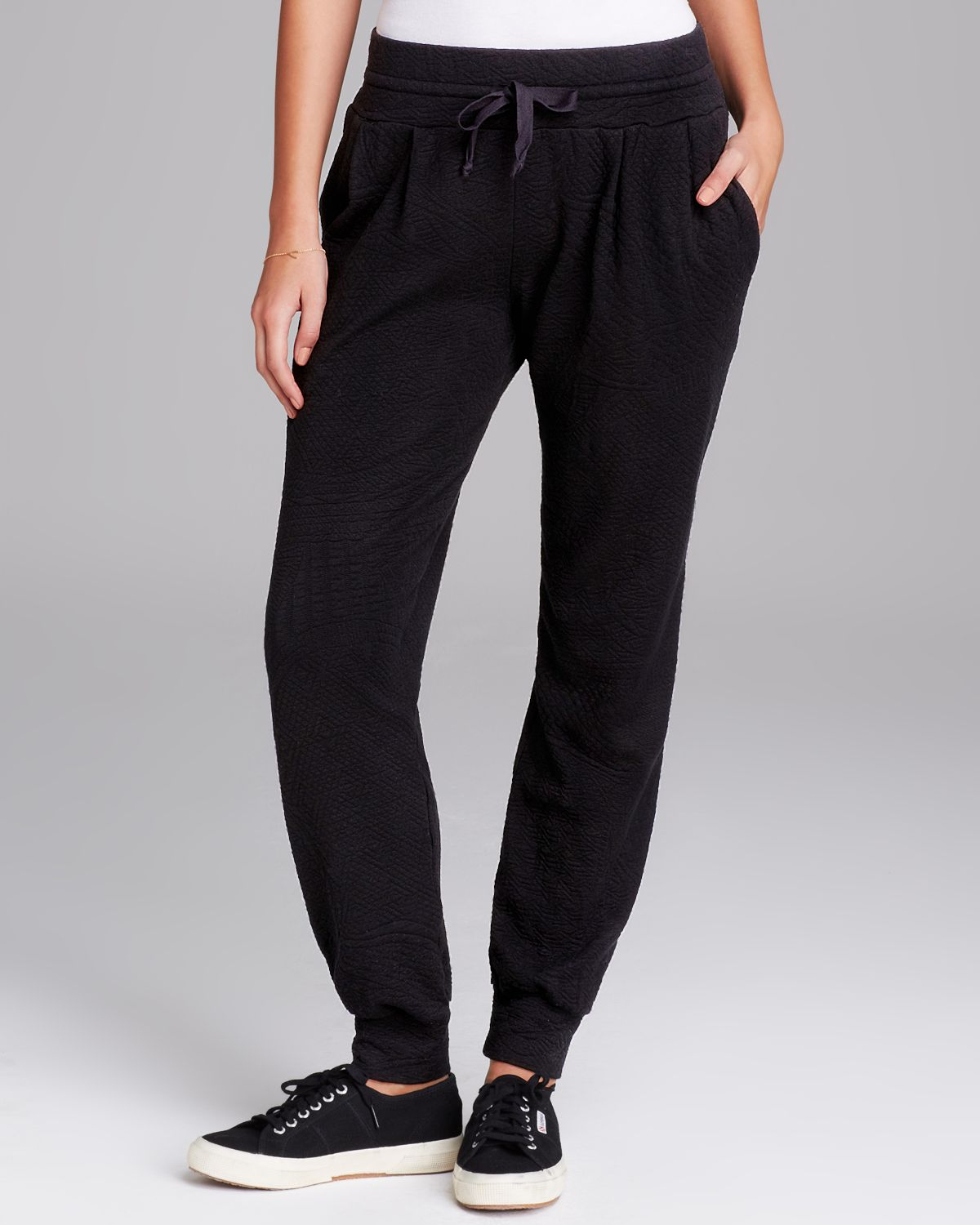 black cuffed sweatpants