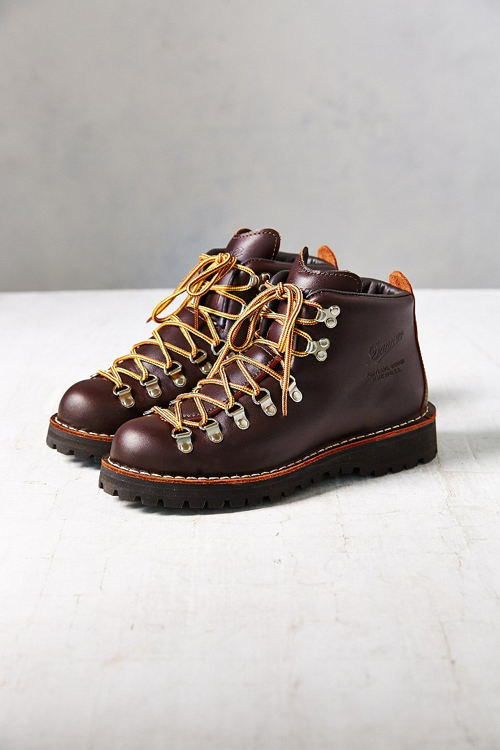 Danner Mountain Light Hiker Boot In Chocolate Brown Lyst Canada