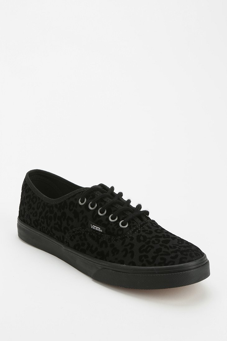 vans authentic lo pro cheetah