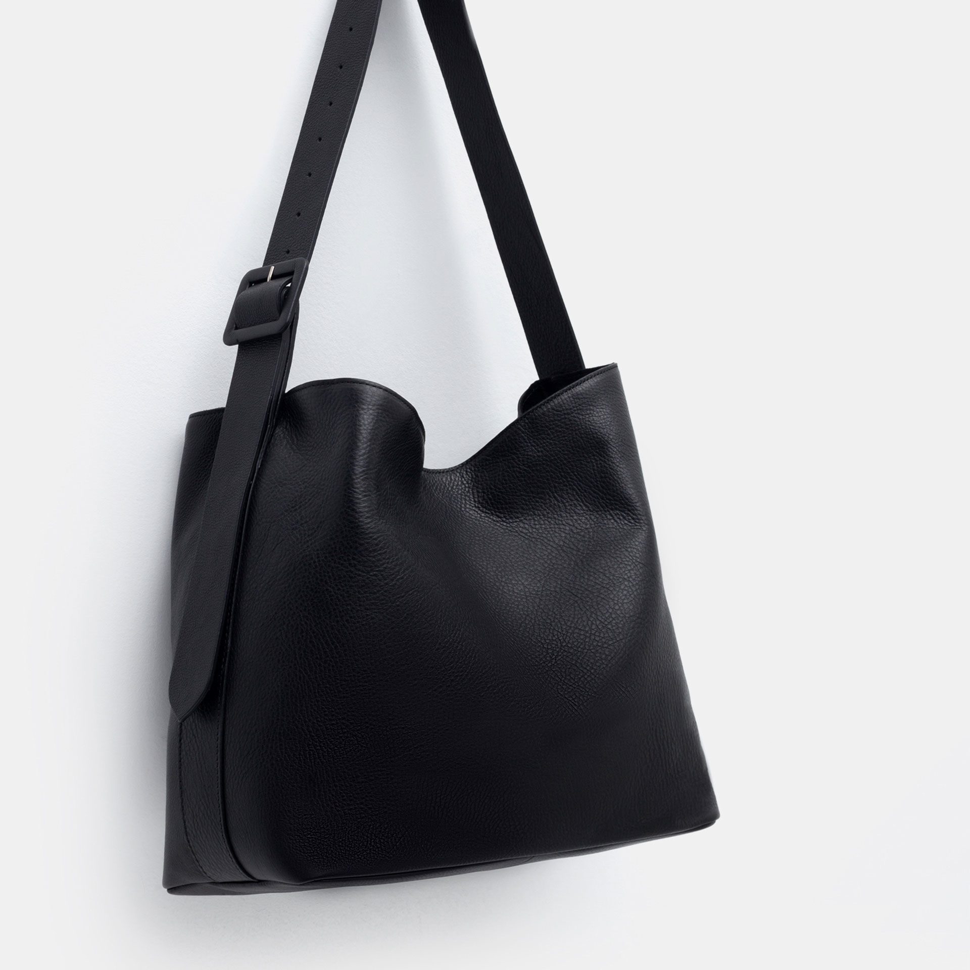 zara leather bag with buckle in black lyst zara leather bag with buckle in black lyst