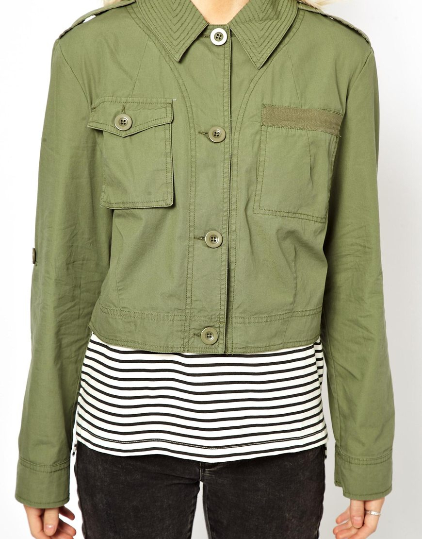 black cropped utility jacket