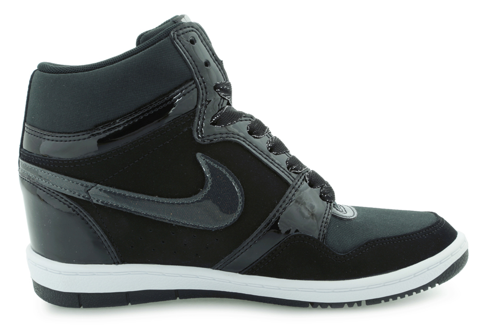 nike sky hi black suede