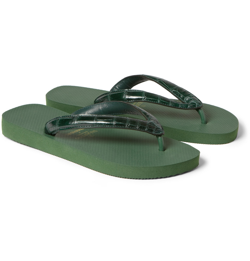 alligator flip flops