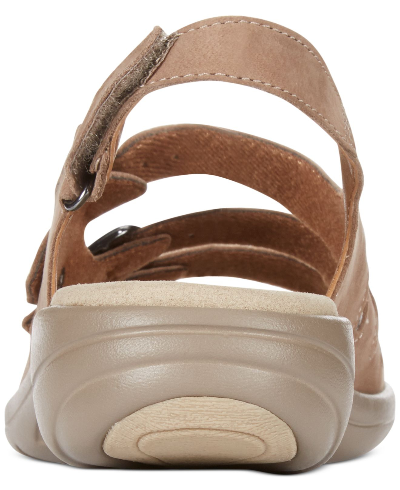 clarks collection women's saylie medway flat sandals