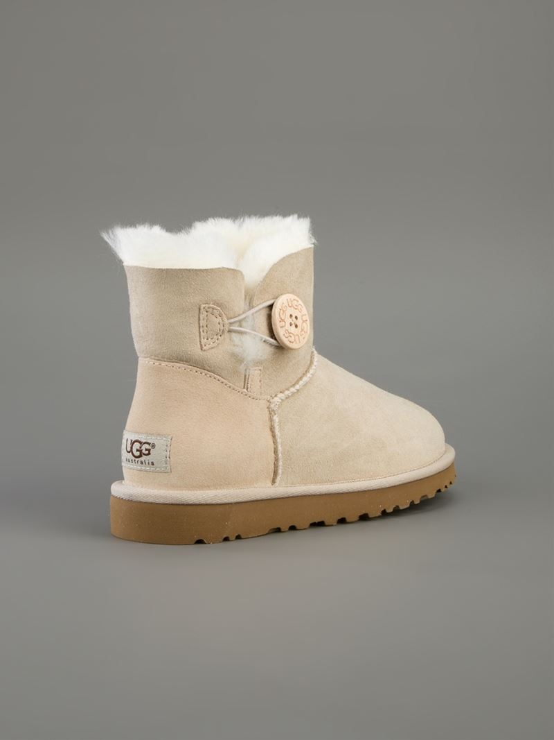 ugg boots nude